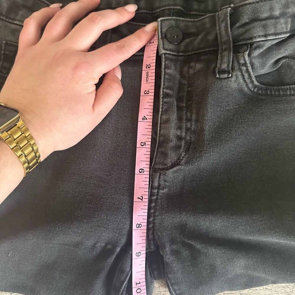 Joe’s Jeans Women’s Black Wash Raw Hem Skinny Jeans | 26 - Picture 3 of 8